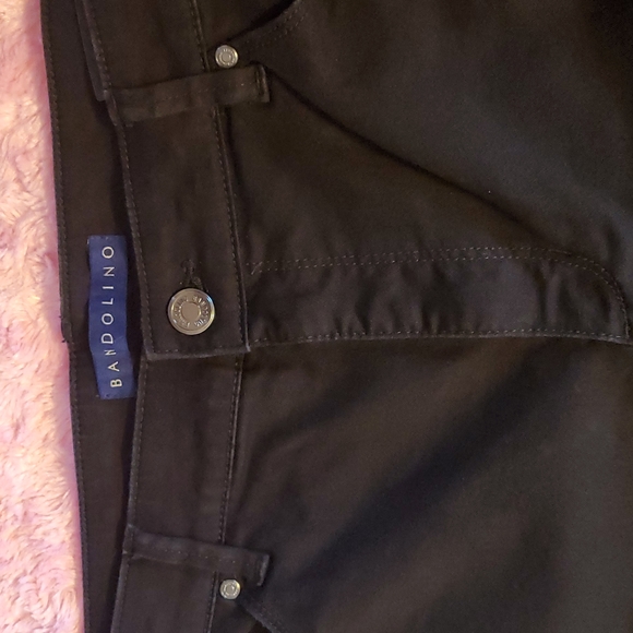 Bandolino Women's  Amy Straight Leg Black  Jeans - Picture 4 of 9